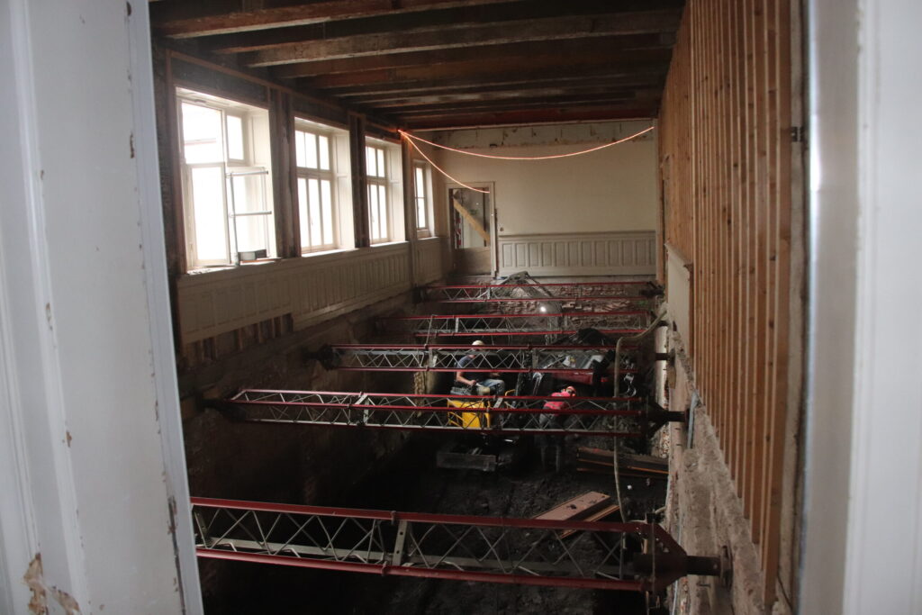 Kelder onder bestaande woning in Amsterdam Keldervergunning